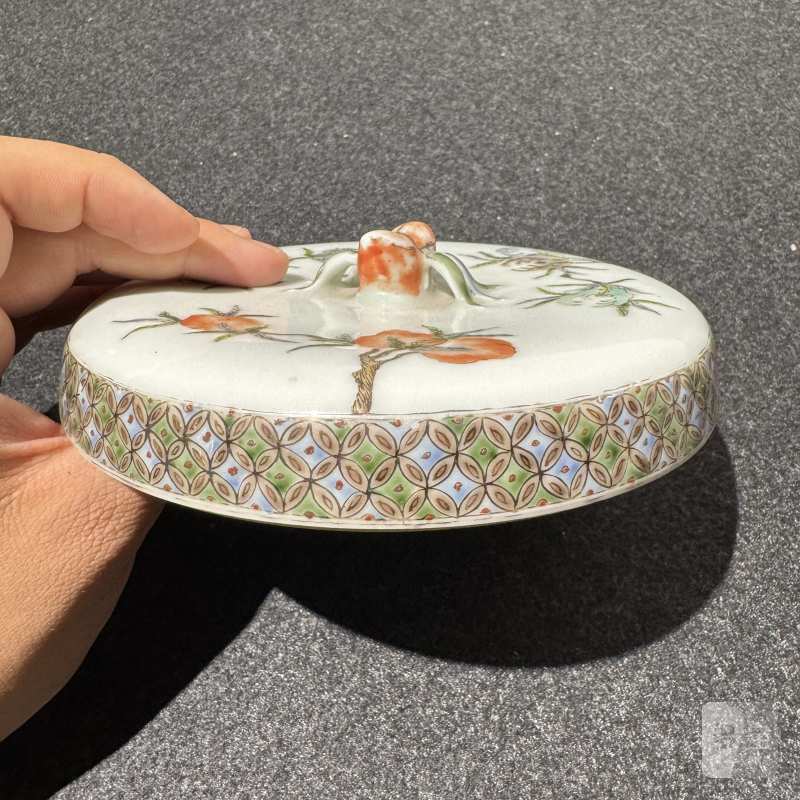 清道光 五彩婴戏图盖罐 - 图10